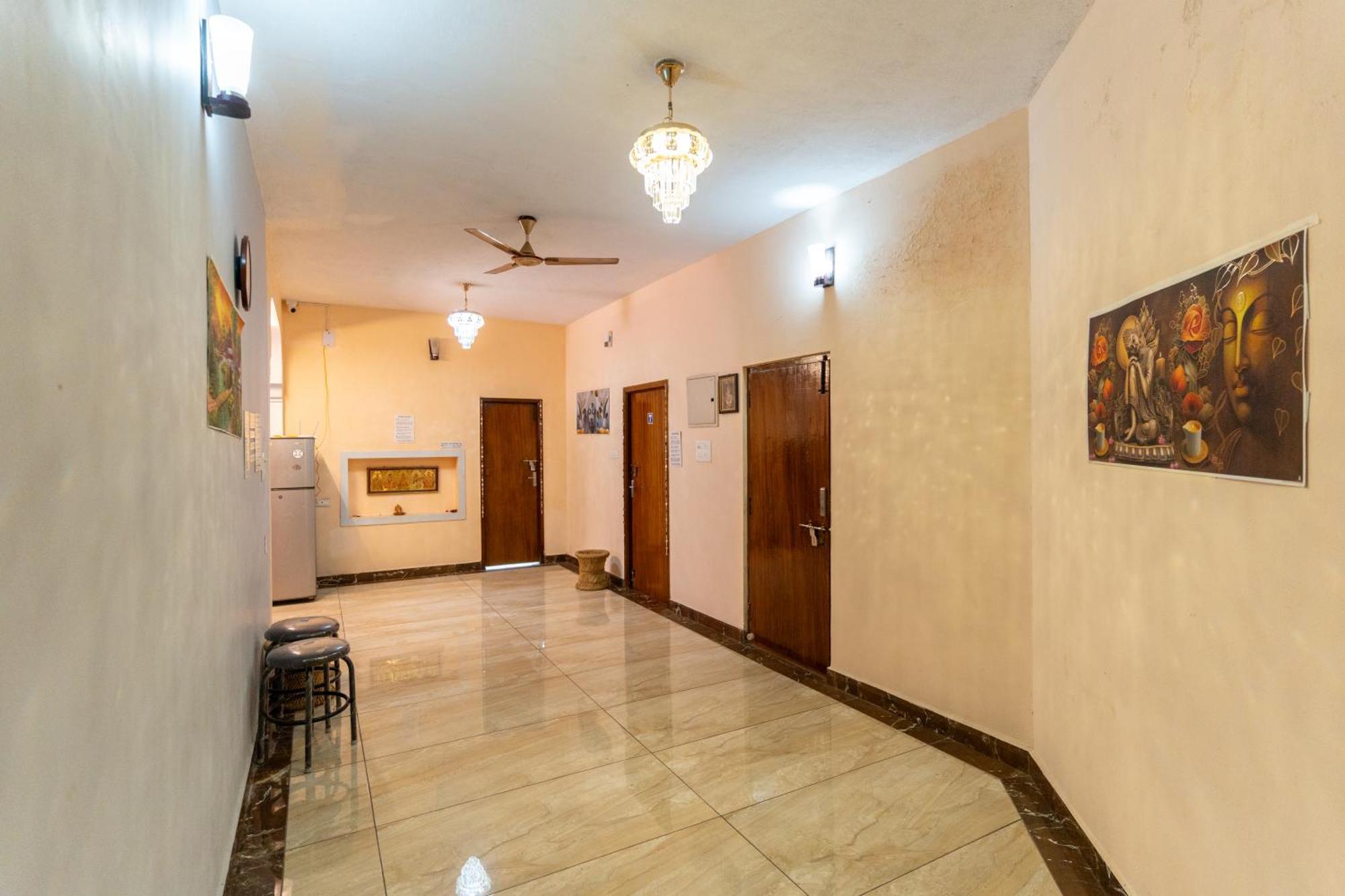 La Villa Pondi Cherie Centertownbeachauroville Pondicherry Eksteriør bilde