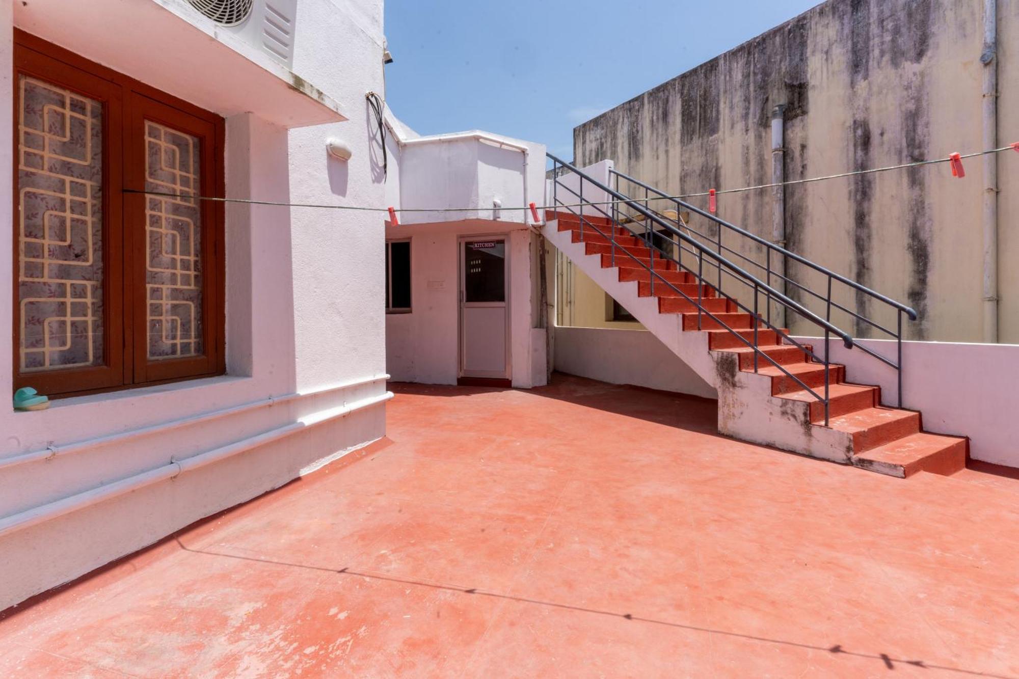 La Villa Pondi Cherie Centertownbeachauroville Pondicherry Eksteriør bilde